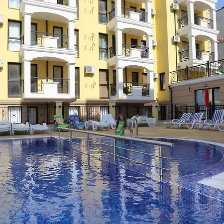 Морски Бряг Aparthotel *