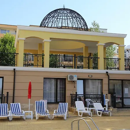 Aparthotel Морски Бряг