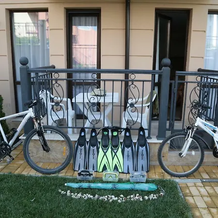 Морски Бряг Aparthotel