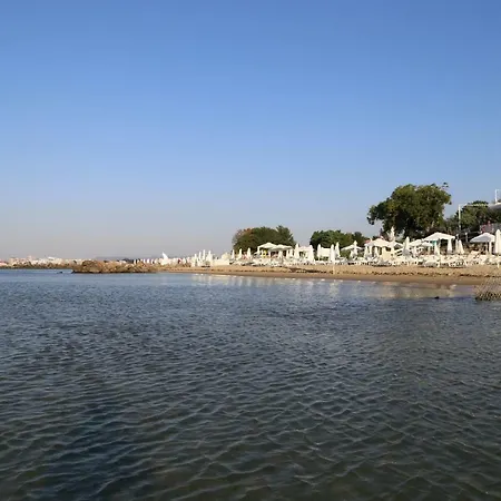 Aparthotel Морски Бряг 4*